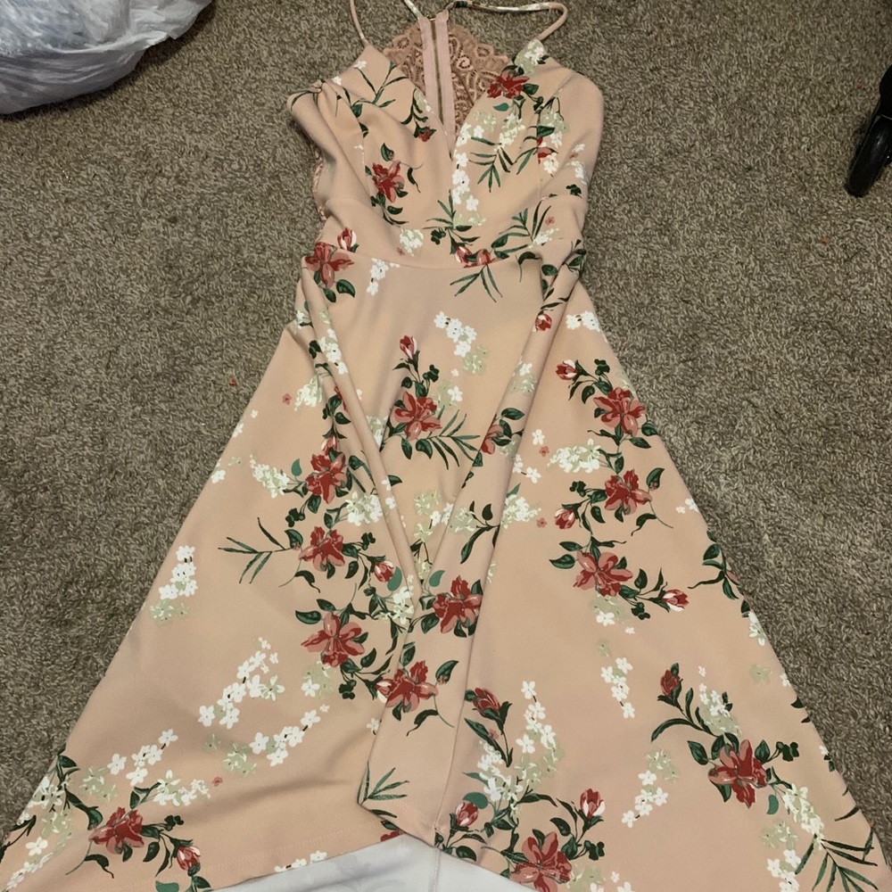 cuter floral dim pink open laced back maxi dress!